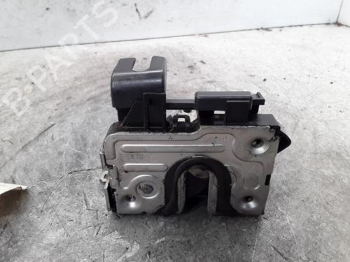 Used Front right lock DACIA SANDERO 1.4 (BS0C, BS0A, BS0G, BS1F, BS0E) (75 hp) 30013307