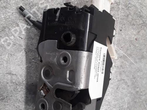 Used Front right lock CITROËN C4 I (LC_) 1.6 HDi (90 hp) 30018977