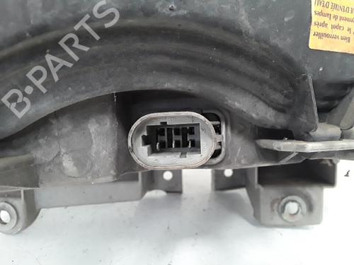 Used Left headlight Left headlight 30015990 30015990