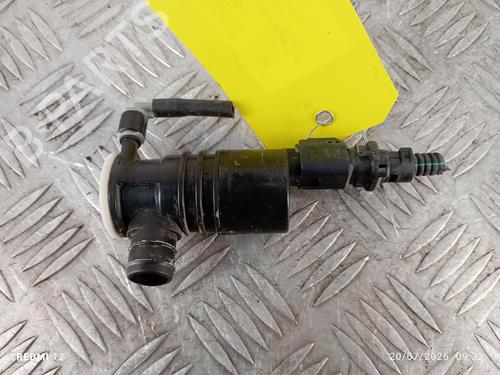 Used Washer pump Washer pump 37519434 37519434