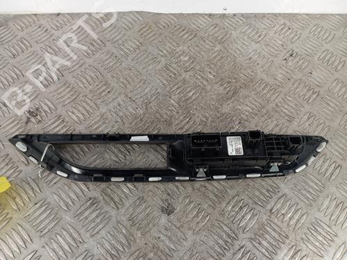 Used Left front window switch Left front window switch PEUGEOT 3008 II SUV (MC_, MR_, MJ_, M4_) 1.5 BlueHDi 130 (131 hp) 32263503 32263503
