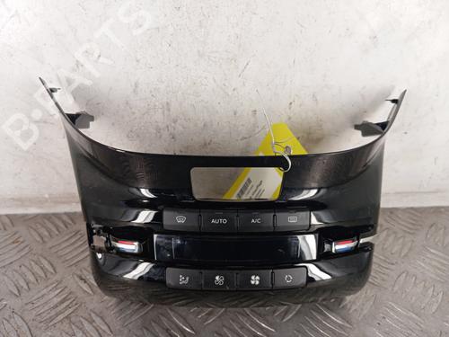 climate-control-peugeot-208-i-ca_-cc_-2012-2013-2014-2015-2016-2017-2018-2019-2020-2021-31660440 main image