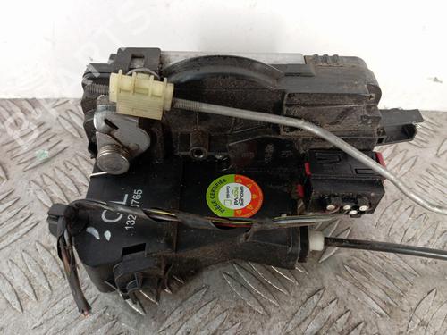 Used Front right lock Front right lock OPEL VECTRA C GTS (Z02) 1.9 CDTI (F68) (120 hp) 33692352 33692352