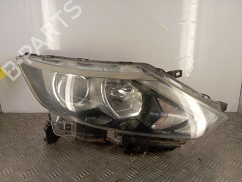 Phare droit NISSAN QASHQAI II (J11, J11_) 1.2 DIG-T (115 hp) 32671226