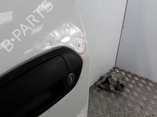 Used Left front door FIAT GRANDE PUNTO (199_) 1.2 (65 hp) 30026786