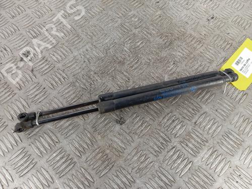 tailgate-lift-support-bmw-3-e90-2004-2005-2006-2007-2008-2009-2010-2011-2012-32263514 main image