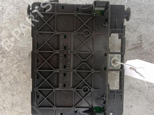 Used Fuse box Fuse box CITROËN C3 I (FC_, FN_) 1.1 i (60 hp) 30023631 30023631