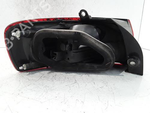 Used Right taillight FIAT CROMA (194_) 1.9 D Multijet (194AXB1B) (120 hp) 30021331
