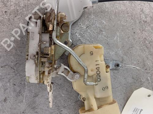 Serrure avant droite TOYOTA YARIS (_P1_) 1.4 D-4D (NLP10_, NLP10R) | BP30014691C97