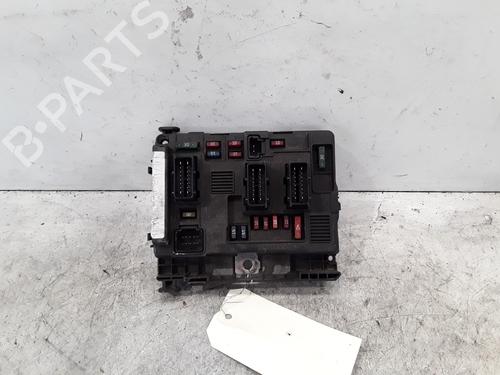 Sikringsdåse PEUGEOT 206 Hatchback (2A/C) 1.4 i (75 hp) 30014863