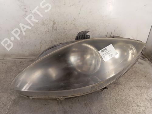 Venstre forlygte SEAT LEON (1P1) 1.9 TDI (105 hp) 30008494