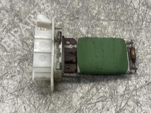 Used Heater resistor DACIA SANDERO 1.5 dCi (68 hp) 30019536