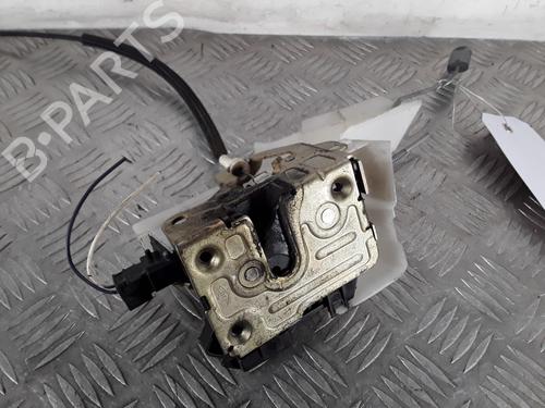 Høyre foran lås RENAULT CLIO II (BB_, CB_) 1.4 (B/CB0C, B/CB0S) (75 hp) 30409191