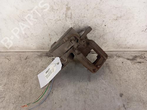 Bremssattel links hinten für PEUGEOT 308 SW II (LC_, LJ_, LR_, LX_, L4_) 1.6 HDi / BlueHDi 115 (LCBHXM, LCBHXT) (115 hp) 30017292