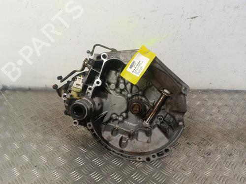 Used Gearbox Gearbox PEUGEOT 106 II (1A_, 1C_) 1.4 i (75 hp) 30008789 30008789