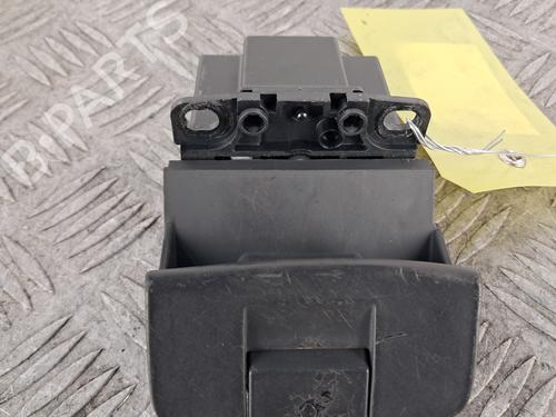 switch-renault-espace-iv-jk01_-2002-34183726 main image