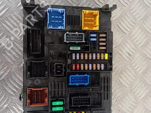 Module électronique PEUGEOT 208 II (UB_, UP_, UW_, UJ_) 1.2 PureTech 75 (75 hp) 30023301