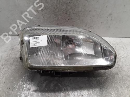 Used Right headlight RENAULT SAFRANE I (B54_) 2.0 (B540) (105 hp) 30023990