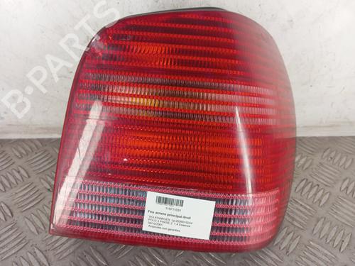 Feu arrière droit VW POLO (6N2) 1.4 (60 hp) 31943525