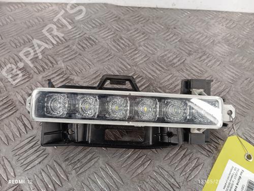 Used Right daytime light Right daytime light PEUGEOT 108 1.0 VTi 72 (72 hp) 34720599 34720599