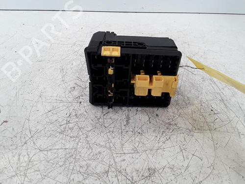 Used Fuse box CITROËN SAXO (S0, S1) 1.4 VTS (75 hp) 30021731