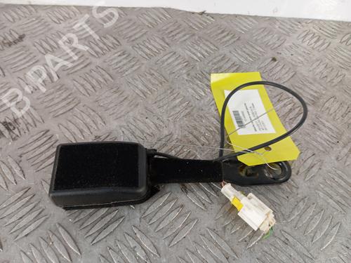 Used Seat buckle PEUGEOT 407 Coupe (6C_) 2.0 HDi (163 hp) 32671233