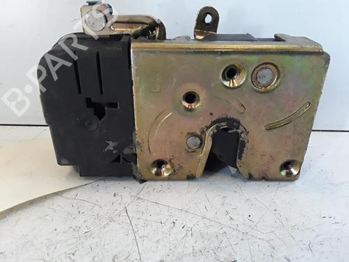 Używane Zamek drzwi przednich prawych CITROËN BERLINGO / BERLINGO FIRST MPV (MF_, GJK_, GFK_) 1.8 i (MFLFX) (90 hp) 30016543