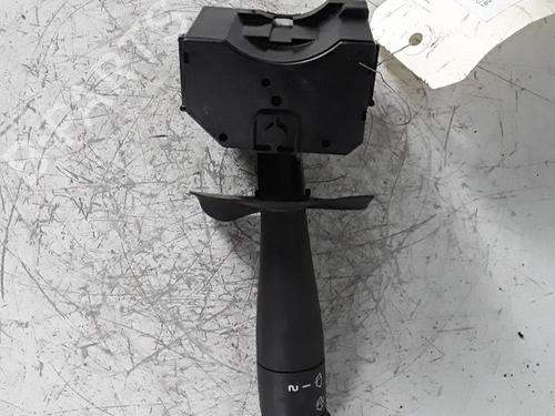 Comutador piscas / escovas RENAULT CLIO II (BB_, CB_) 1.2 16V (BB05, BB0W, BB11, BB27, BB2T, BB2U, BB2V, CB05,... (75 hp) 30016426