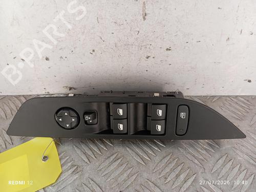 Used Left front window switch Left front window switch 37740808 37740808