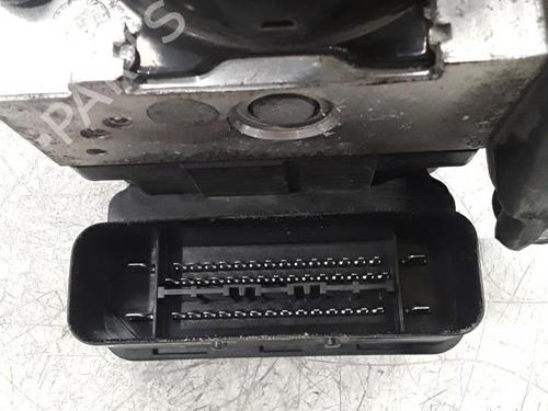 Used ABS pump ABS pump VW GOLF PLUS V (5M1, 521) 2.0 TDI (110 hp) 30013989 30013989