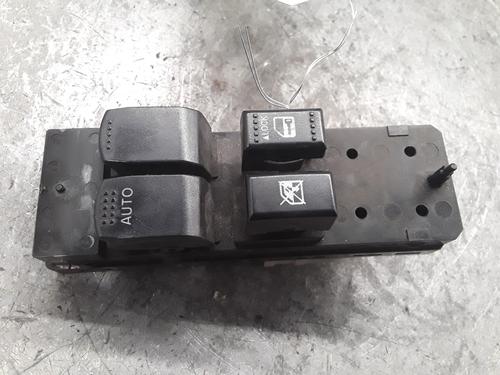Used Left front window switch SUZUKI SPLASH (EX) 1.0 (A5B310) (65 hp) 30012927