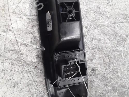 Used Left front window switch Left front window switch PEUGEOT 208 I (CA_, CC_) 1.4 HDi (68 hp) 30009559 30009559
