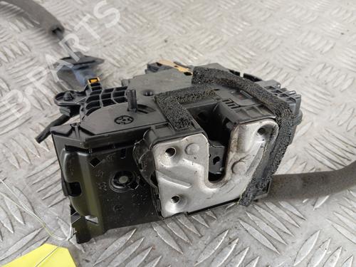 Højre bagtil lås RENAULT TWINGO III (BCM_, BCA_) 1.0 SCe 70 (BCMB) (69 hp) 31379206