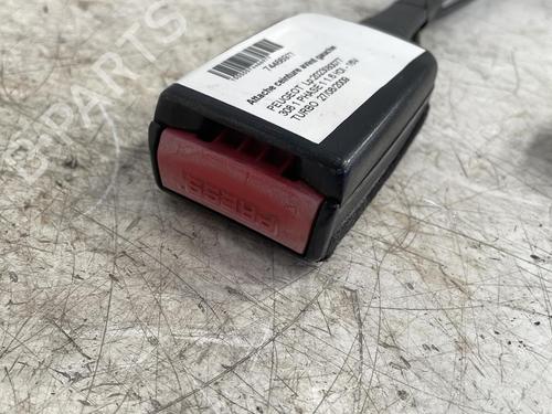 Used Seat buckle PEUGEOT 308 I (4A_, 4C_) 1.6 HDi (109 hp) 30021363
