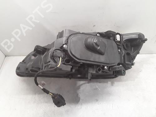 Right headlight VOLVO V60 I (155) D3 | BP30015012C29