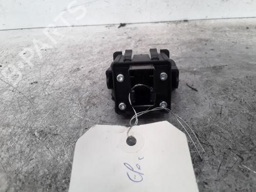Used Switch Switch PEUGEOT 3008 I MPV (0U_) 2.0 HDi Hybrid4 (0URHCA) (200 hp) 30013089 30013089