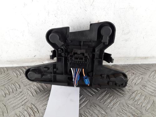 Used Lamp holder Lamp holder RENAULT MEGANE I (BA0/1_) 1.4 e (BA0E, BA0V) (75 hp) 30900044 30900044