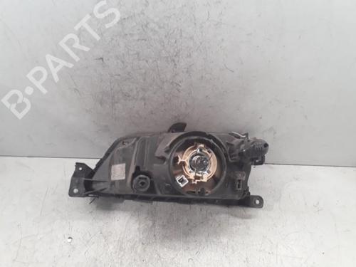 Używane Lampa przednia prawa PEUGEOT 306 Hatchback (7A, 7C, N3, N5) 1.4 (75 hp) 30009662