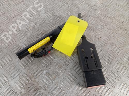 Engate do cinto Engate do cinto RENAULT TWINGO II (CN0_) 1.2 16V (CN04, CN0B) (75 hp) 33692519 33692519