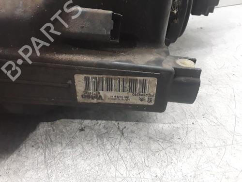 Faro izquierdo PEUGEOT 206 Hatchback (2A/C) 1.4 i (75 hp) 30011127