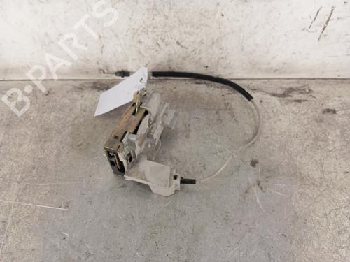 Serrure avant droite PEUGEOT 307 Break (3E) 2.0 HDI 110 (107 hp) 30017005