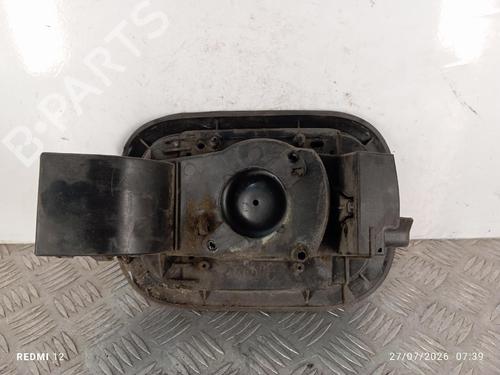 fuel-flap-renault-laguna-iii-bt01-2007-2008-2009-2010-2011-2012-2013-2014-2015-37701752 main image