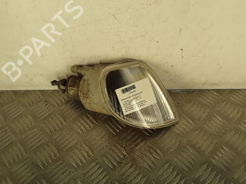 Clignotant avant droit CITROËN SAXO (S0, S1) 1.5 D (57 hp) 30023012