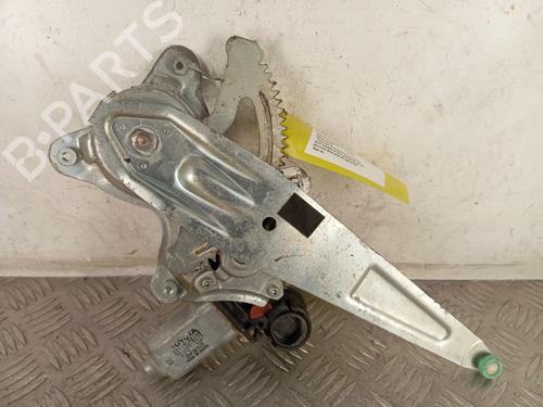 Używane Mechanizm podnoszenia szyby tylnej prawej TOYOTA RAV 4 II (_A2_) 2.0 D 4WD (CLA20_, CLA21_, CLA20R, CLA21R) (116 hp) 31660410