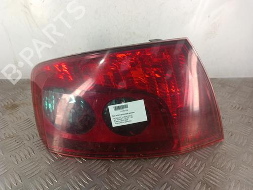 Piloto trasero izquierdo PEUGEOT 407 (6D_) 1.6 HDi 110 (6D9HZC, 6D9HYC) (109 hp) 30014109