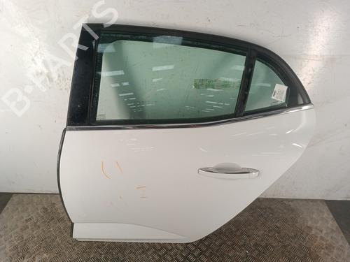Dør venstre bagtil RENAULT MEGANE IV Hatchback (B9A/M/N_) 1.5 dCi 110 (B9A3) (110 hp) 30011380