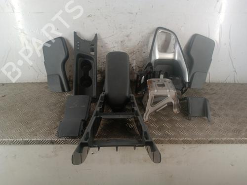Used Middle console Middle console 37740846 37740846