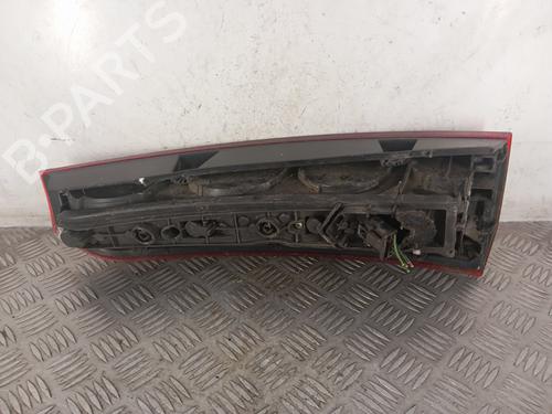Used Right taillight Right taillight OPEL MERIVA A MPV (X03) 1.7 CDTI (E75) (100 hp) 31887003 31887003