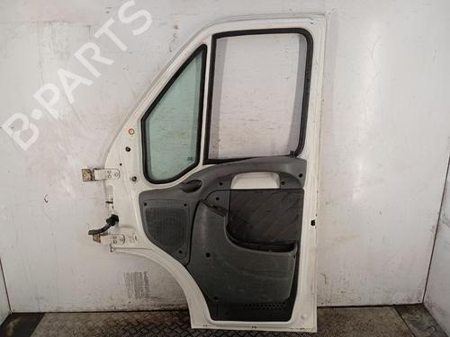 Used Right front door Right front door FIAT DUCATO Van (244_) 2.3 JTD (110 hp) 40014077 40014077