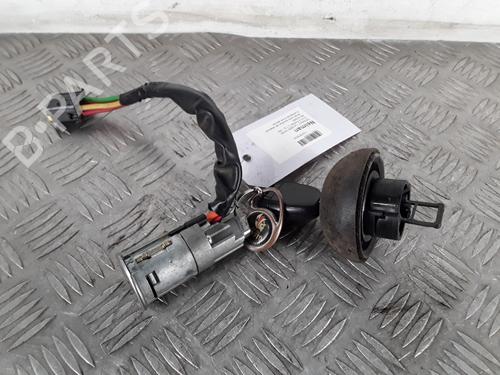 Used Ignition barrel RENAULT CLIO II (BB_, CB_) 1.2 16V (BB05, BB0W, BB11, BB27, BB2T, BB2U, BB2V, CB05,... (75 hp) 30635469